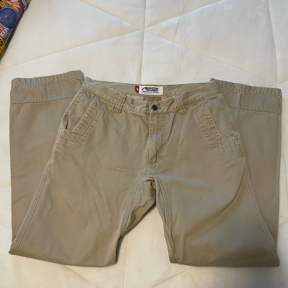 Mountain Khaki 32x32 slim fit